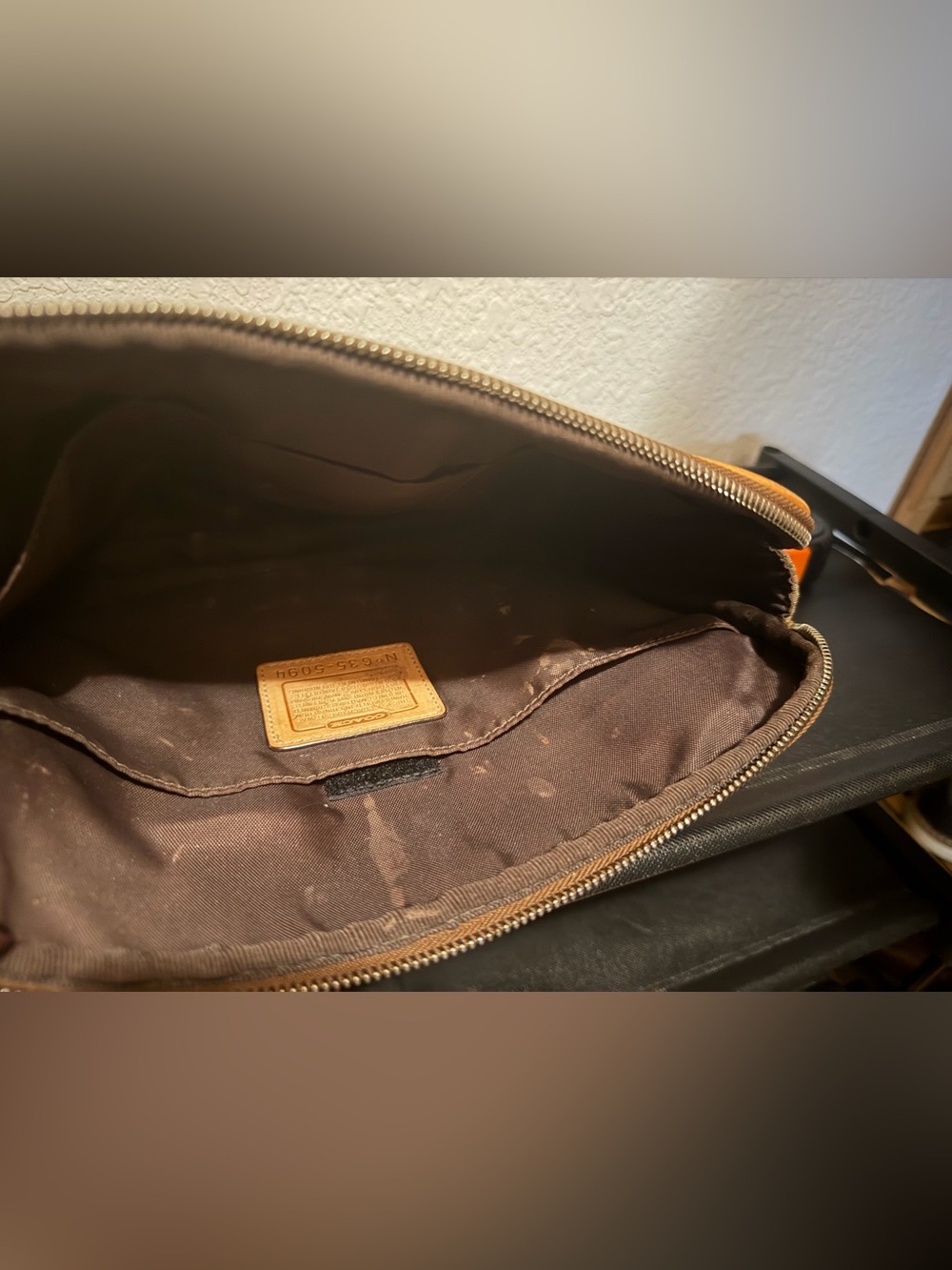Coach Brown Signature Canvas Travel Pouch with Tan Leather Trim - Picture 7 of 8